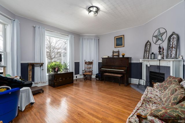 215 W Front Street, Delphi, IN 46923