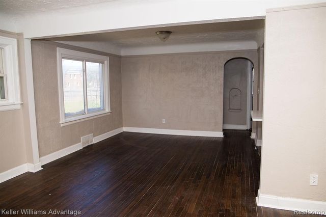 16250 Ardmore Street, Detroit, MI 48235