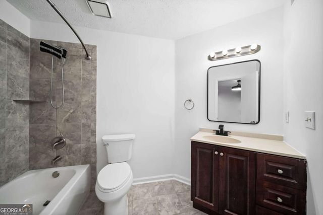 711 Glenleaf Drive, Peachtree Corners, GA 30092