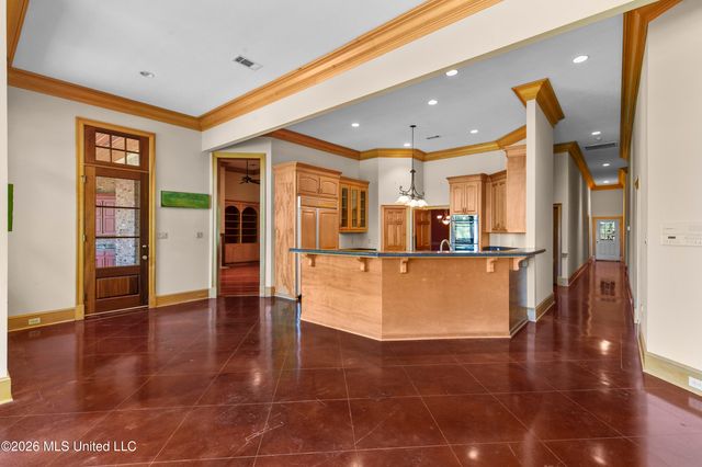 373 Chapel Hill Road, Flora, MS 39071