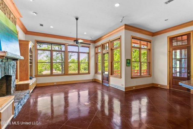 373 Chapel Hill Road, Flora, MS 39071