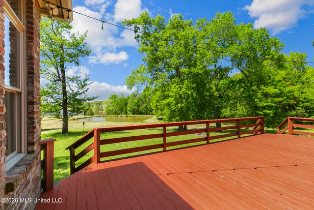 373 Chapel Hill Road, Flora, MS 39071