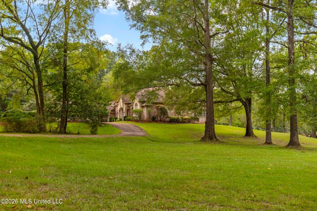 373 Chapel Hill Road, Flora, MS 39071