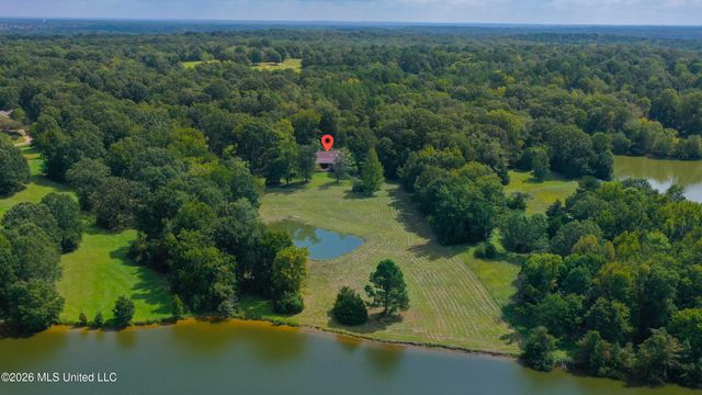 373 Chapel Hill Road, Flora, MS 39071