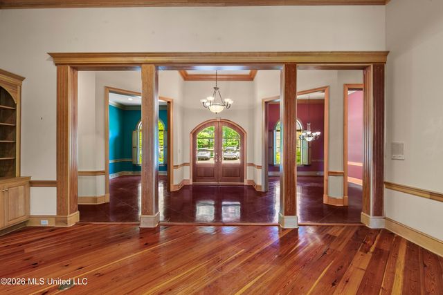 373 Chapel Hill Road, Flora, MS 39071