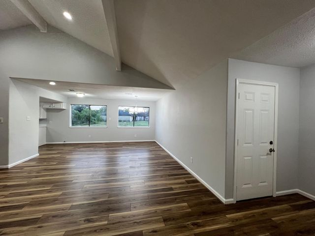 9514 Sagebend Lane, Houston, TX 77089