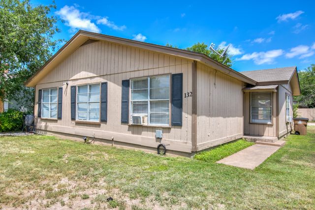 132 E 11th Street, San Angelo, TX 76903