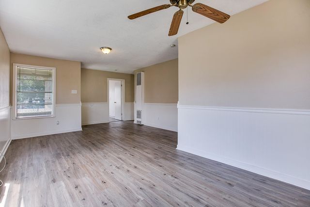 132 E 11th Street, San Angelo, TX 76903