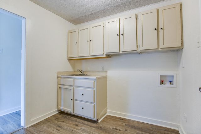 132 E 11th Street, San Angelo, TX 76903