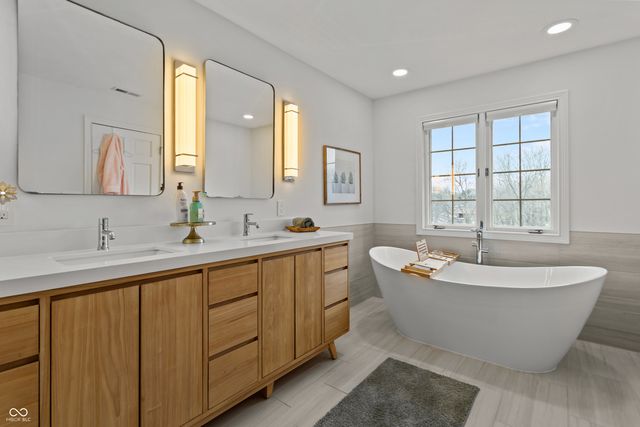 96 Cedar Lane, Cicero, IN 46034