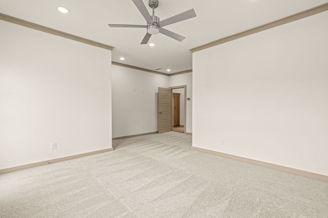 304 Golden Bell Lane, Fort Worth, TX 76107