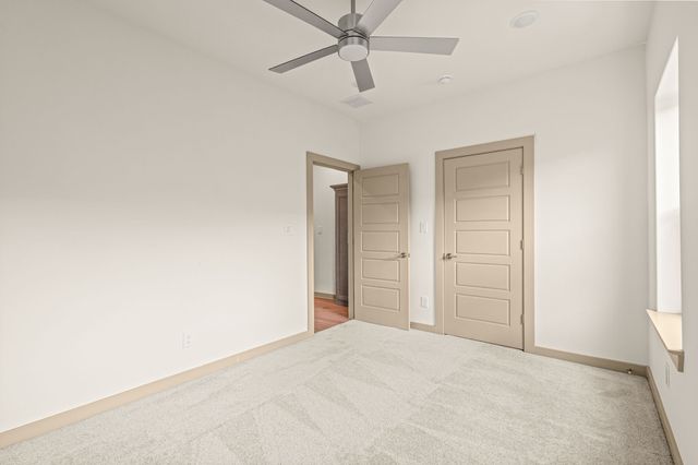 304 Golden Bell Lane, Fort Worth, TX 76107