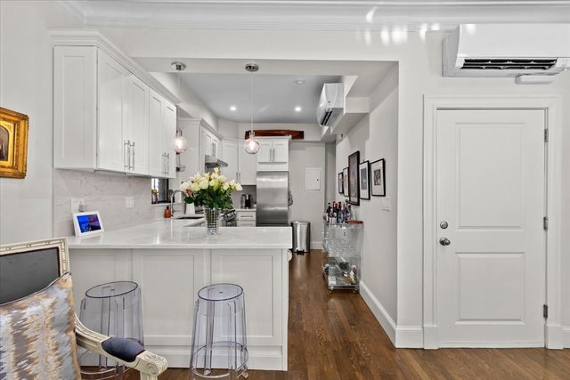 95 Saint Botolph 3, Boston, MA 02116
