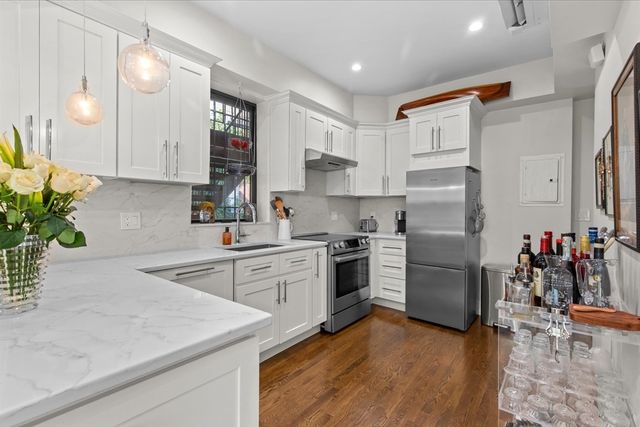 95 Saint Botolph 3, Boston, MA 02116
