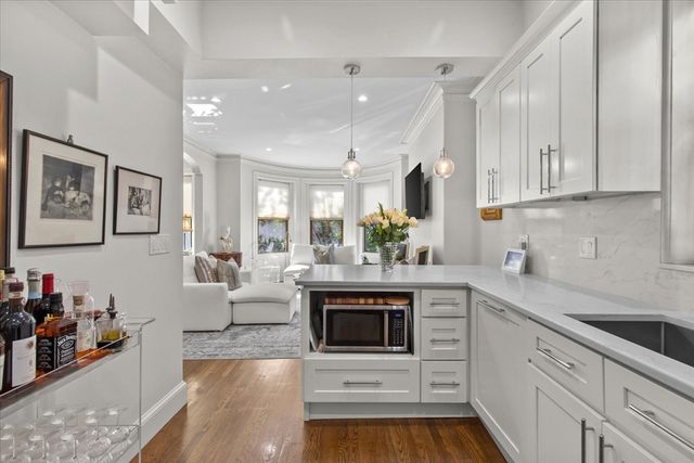 95 Saint Botolph 3, Boston, MA 02116