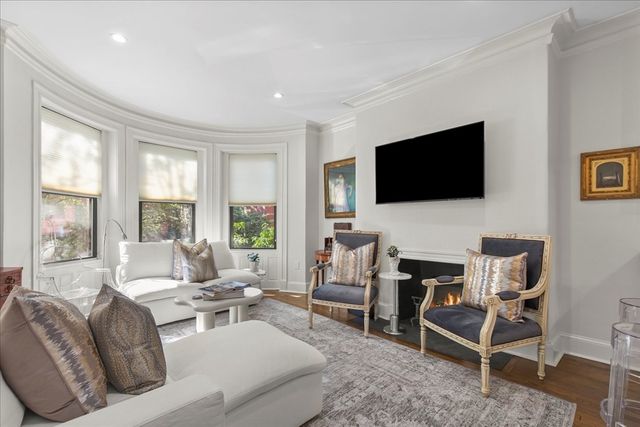 95 Saint Botolph 3, Boston, MA 02116