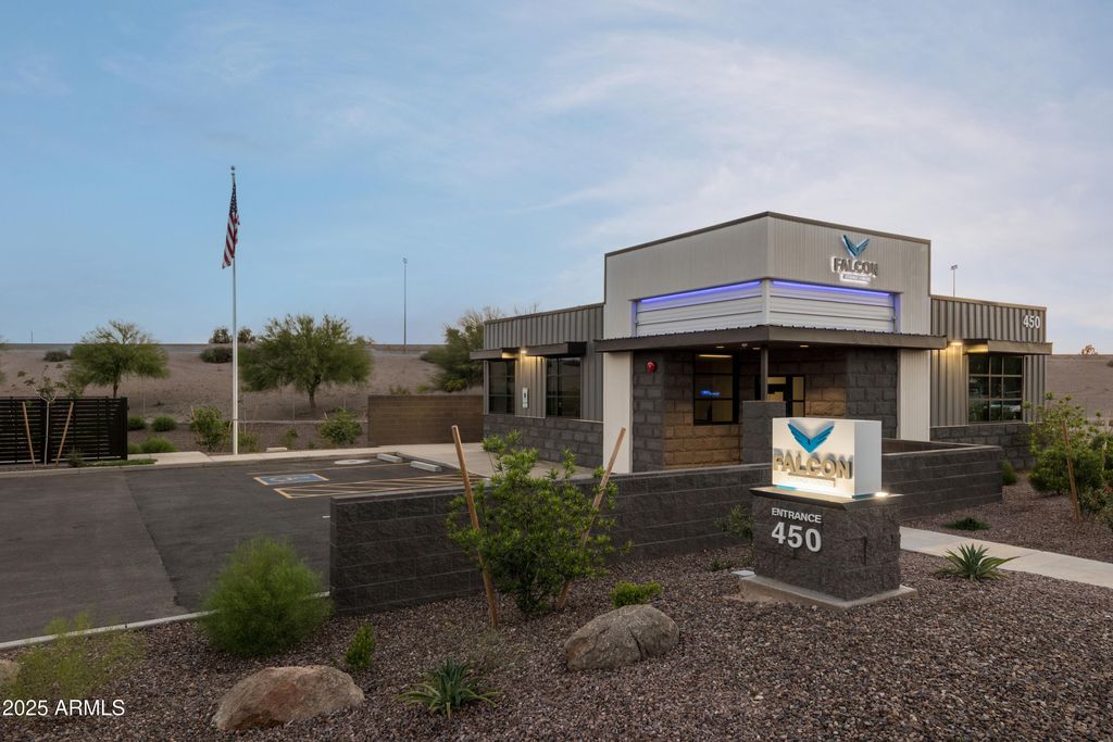 450 E WILLIS Road 68, Chandler, AZ 85286 — exterior