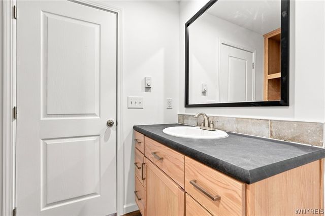 383 14th Street, Buffalo, NY 14213