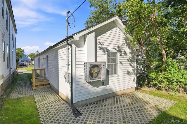 383 14th Street, Buffalo, NY 14213
