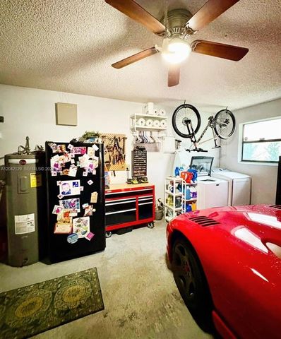 1903 NW 79th Avenue, Margate, FL 33063
