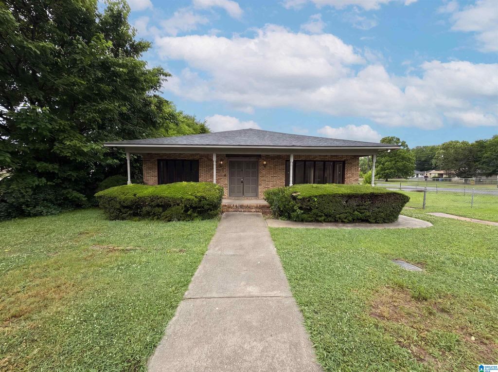 4800 PARK AVENUE SW, Birmingham, AL 35221