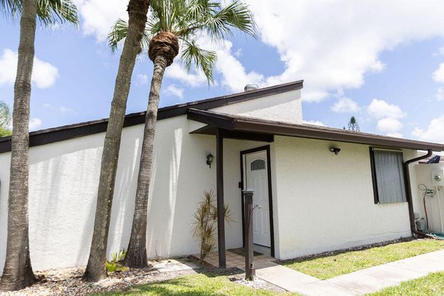 4978 Alder Drive B, West Palm Beach, FL 33417