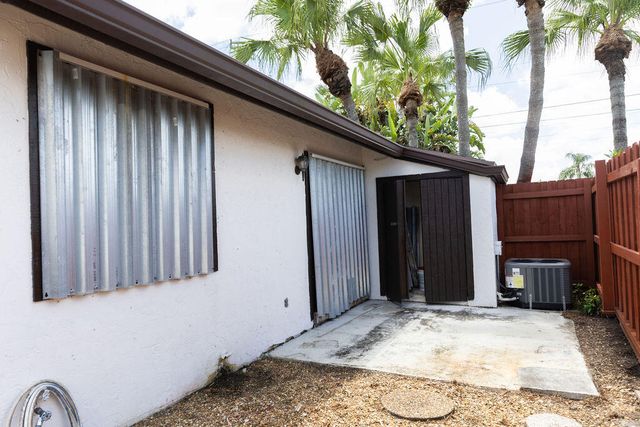 4978 Alder Drive B, West Palm Beach, FL 33417