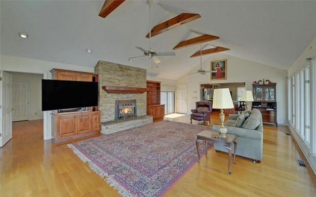 290 Waterfall Drive, Cleveland, GA 30528