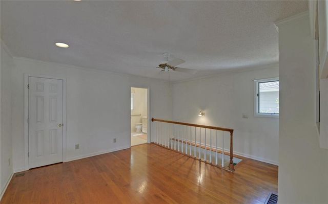 290 Waterfall Drive, Cleveland, GA 30528