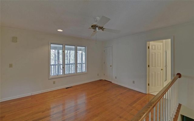 290 Waterfall Drive, Cleveland, GA 30528