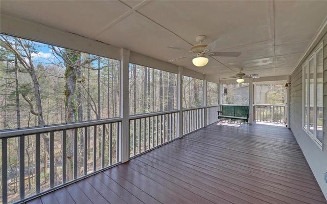 290 Waterfall Drive, Cleveland, GA 30528