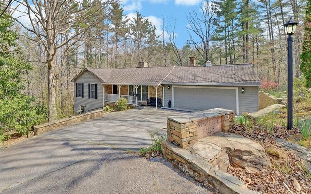 290 Waterfall Drive, Cleveland, GA 30528