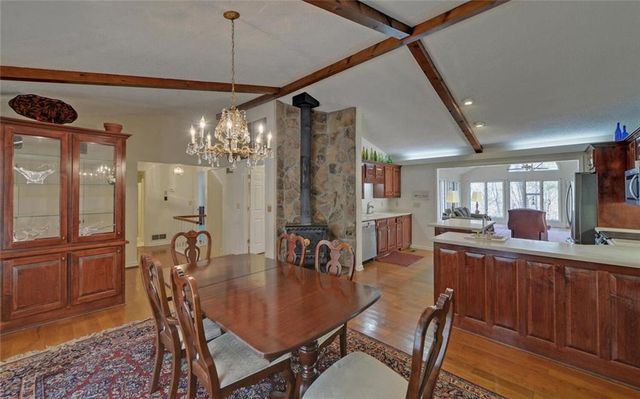 290 Waterfall Drive, Cleveland, GA 30528