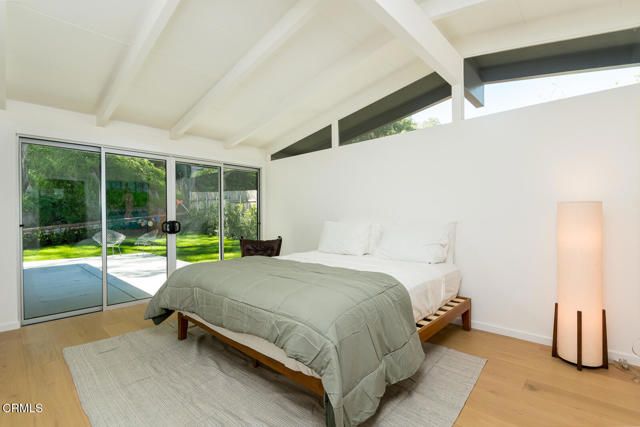 3505 El Lado Drive, Glendale, CA 91208