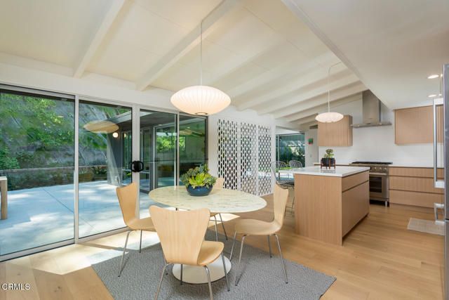 3505 El Lado Drive, Glendale, CA 91208