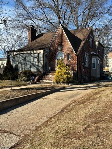 123 E 6Th Ave, Roselle Boro, NJ 07203