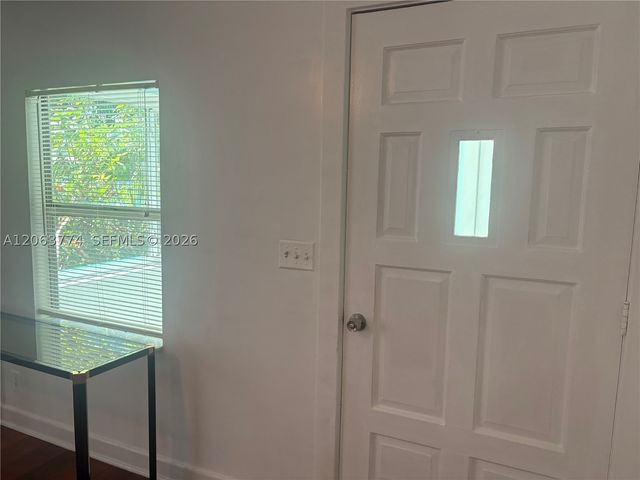 429 49th St, West Palm Beach, FL 33407
