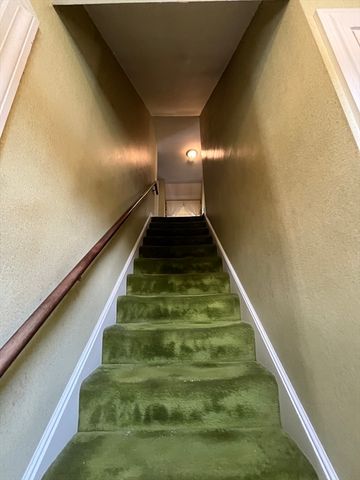 46 Cherry St, Newton, MA 02465