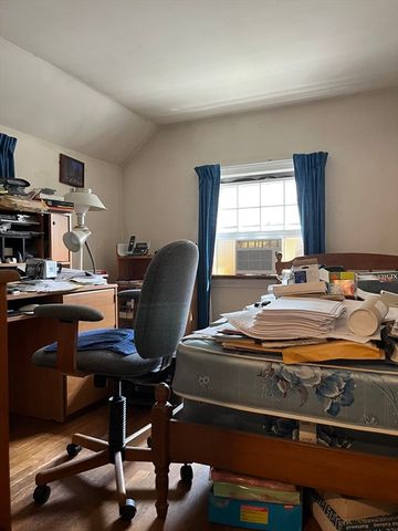 46 Cherry St, Newton, MA 02465
