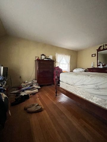 46 Cherry St, Newton, MA 02465