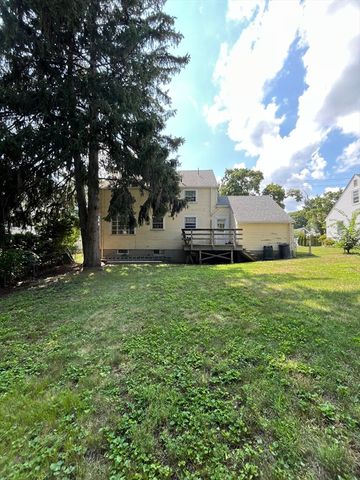 46 Cherry St, Newton, MA 02465