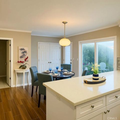 8142 Foxhall Drive, Huntington Beach, CA 92646