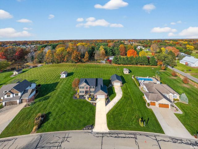 30051 Quail Pointe Drive, Granger, IN 46530