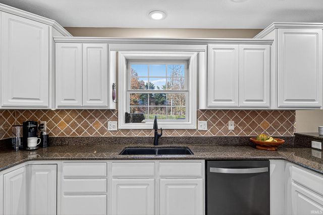 30051 Quail Pointe Drive, Granger, IN 46530