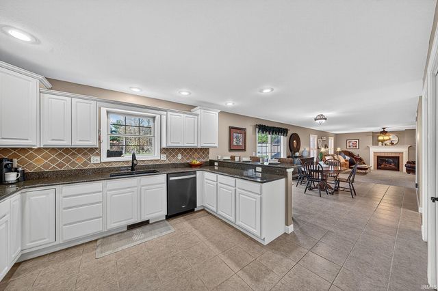 30051 Quail Pointe Drive, Granger, IN 46530