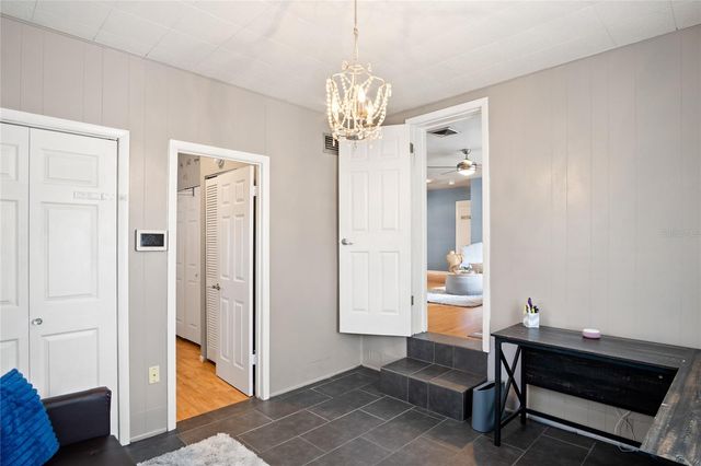 527 MERIDALE AVENUE, Orlando, FL 32803