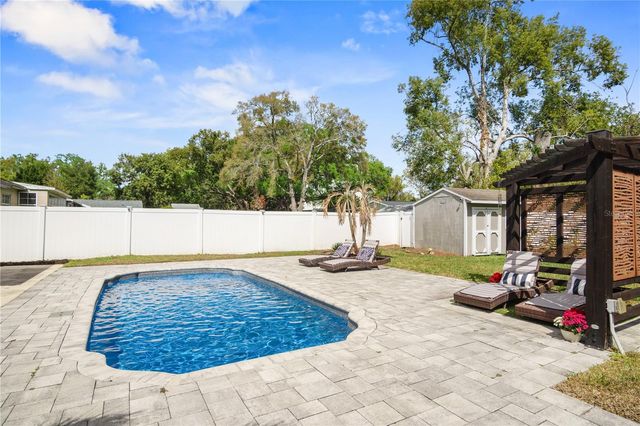 527 MERIDALE AVENUE, Orlando, FL 32803