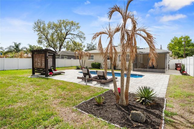 527 MERIDALE AVENUE, Orlando, FL 32803