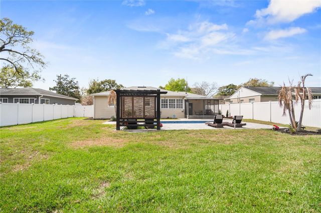 527 MERIDALE AVENUE, Orlando, FL 32803