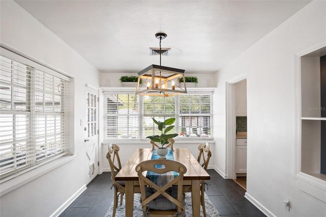 527 MERIDALE AVENUE, Orlando, FL 32803